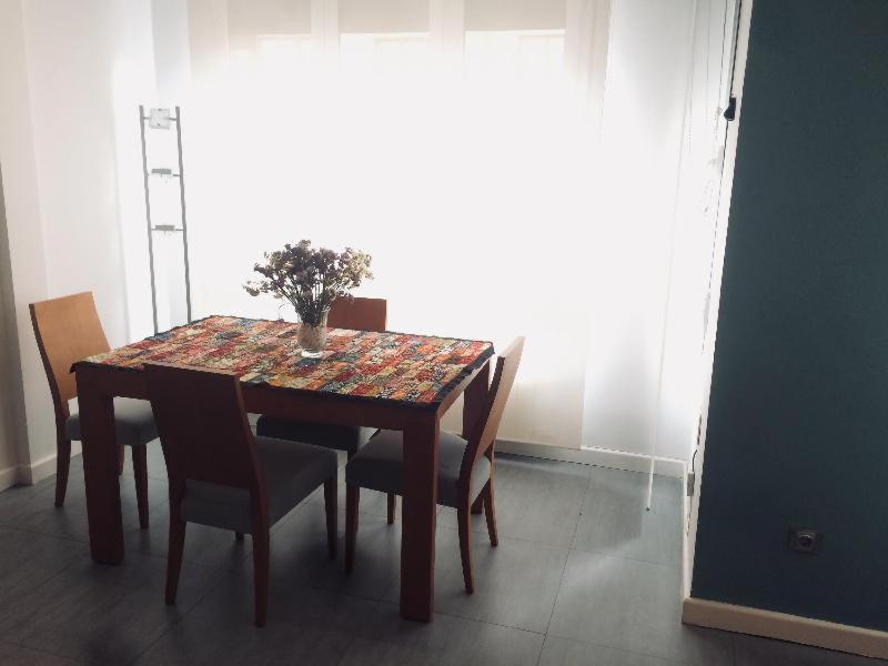 Dos Torres Puerta Del Carmen - Moderno Y Espacioso En El Centro Apartment Сарагоса Стая снимка